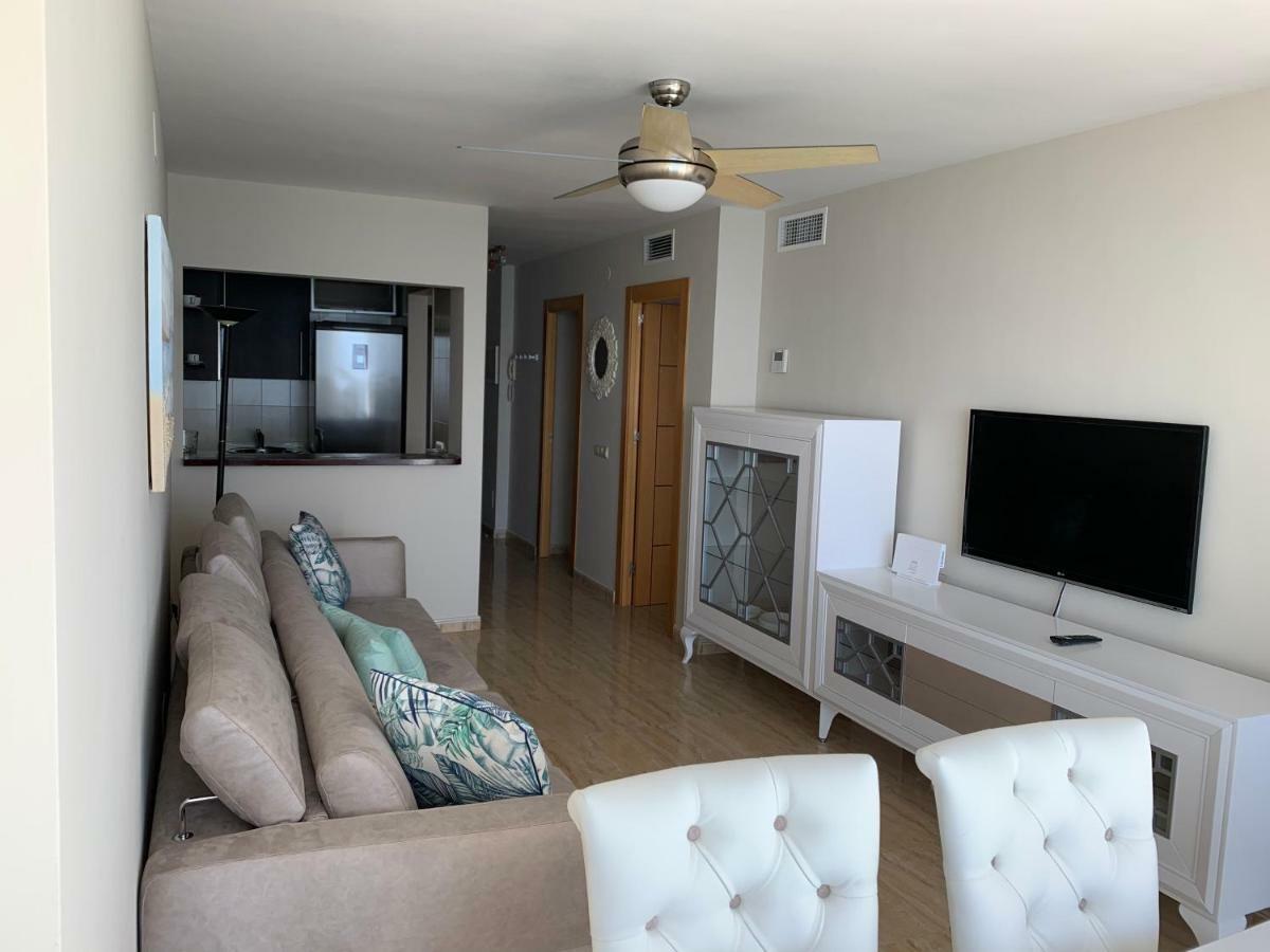 Apartament Aguamarina On The Beach Front Appartement Mijas Costa Buitenkant foto