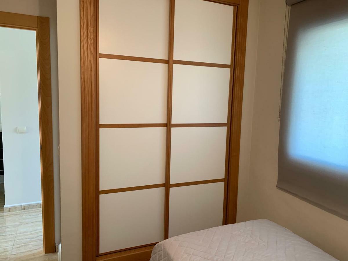 Apartament Aguamarina On The Beach Front Appartement Mijas Costa Buitenkant foto