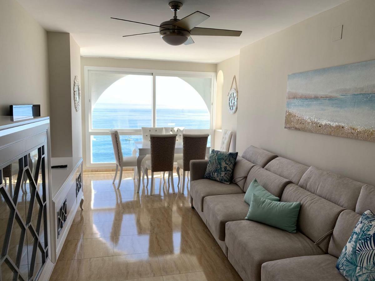 Apartament Aguamarina On The Beach Front Appartement Mijas Costa Buitenkant foto