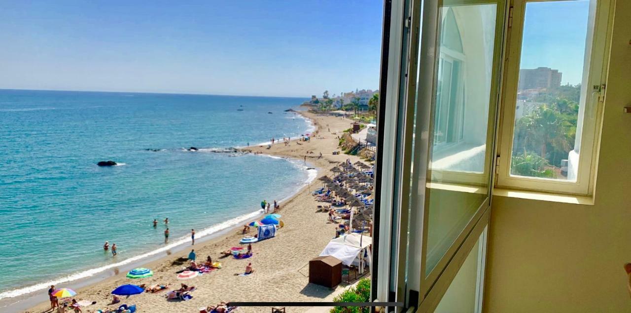 Apartament Aguamarina On The Beach Front Appartement Mijas Costa Buitenkant foto