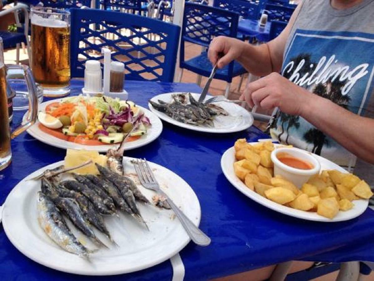 Apartament Aguamarina On The Beach Front Appartement Mijas Costa Buitenkant foto