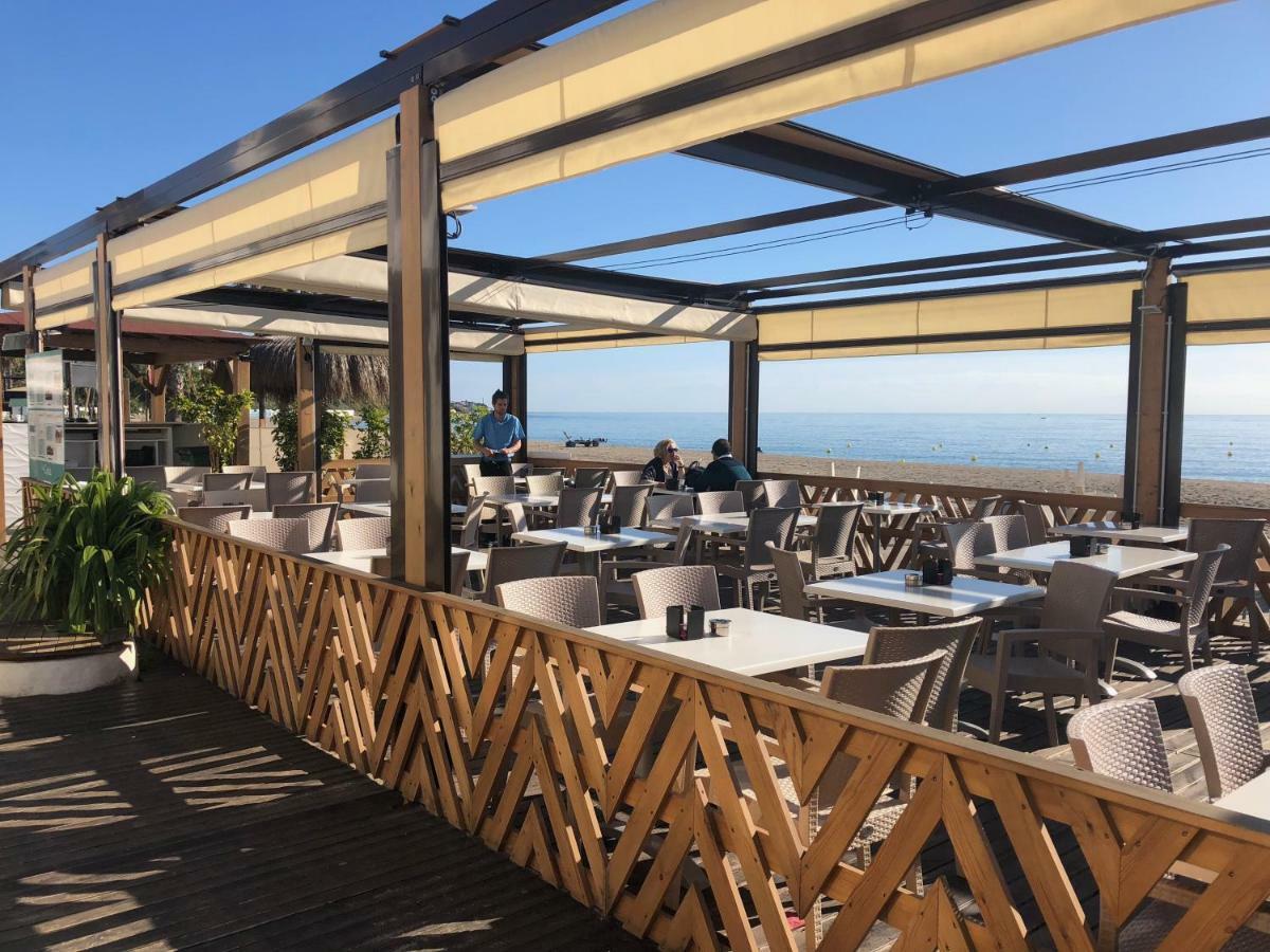 Apartament Aguamarina On The Beach Front Appartement Mijas Costa Buitenkant foto